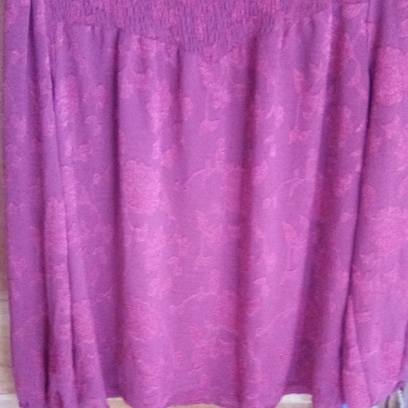 Elegant Pink Blouse - Picture 6 of 12